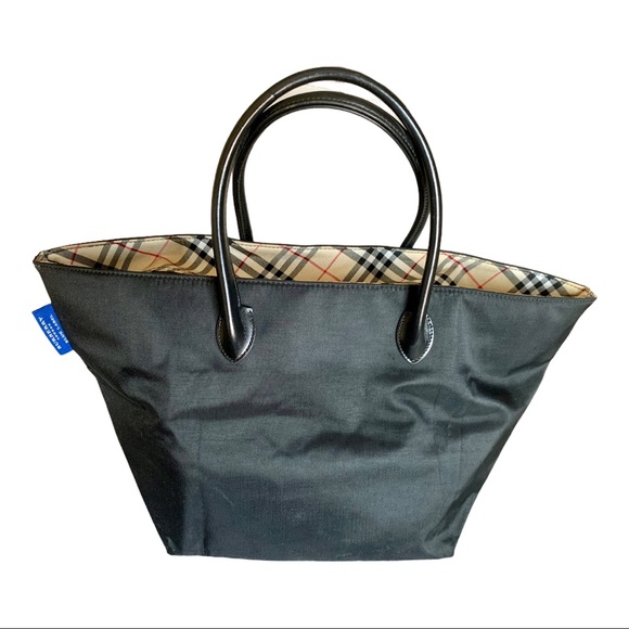 Authentic Burberry tote bag - Picture 1 of 13